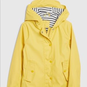 NEW Baby Gap Raincoat